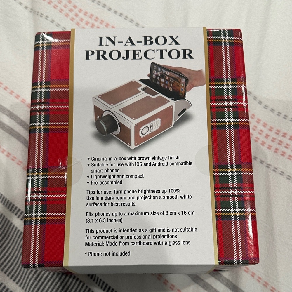 Brown Vintage Finish - Compact Smartphone Projector